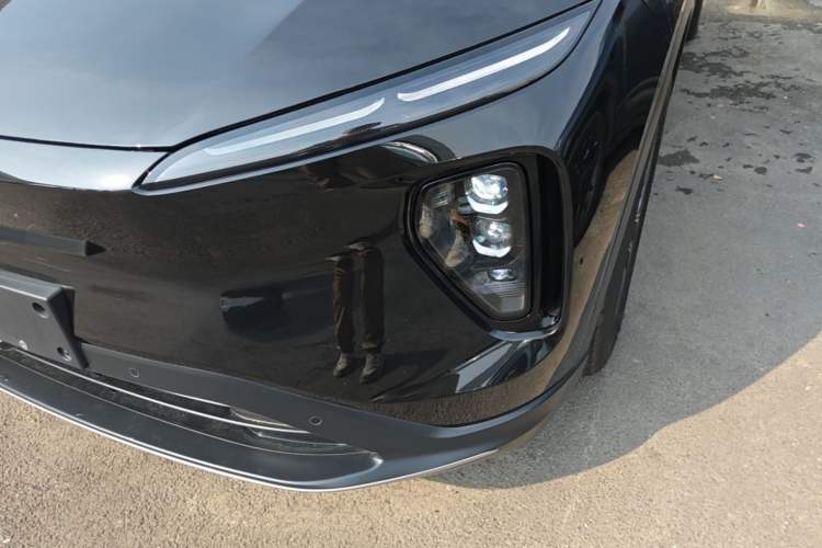 Used Nio ES6 2024 75 kWh Left Front Headlight
