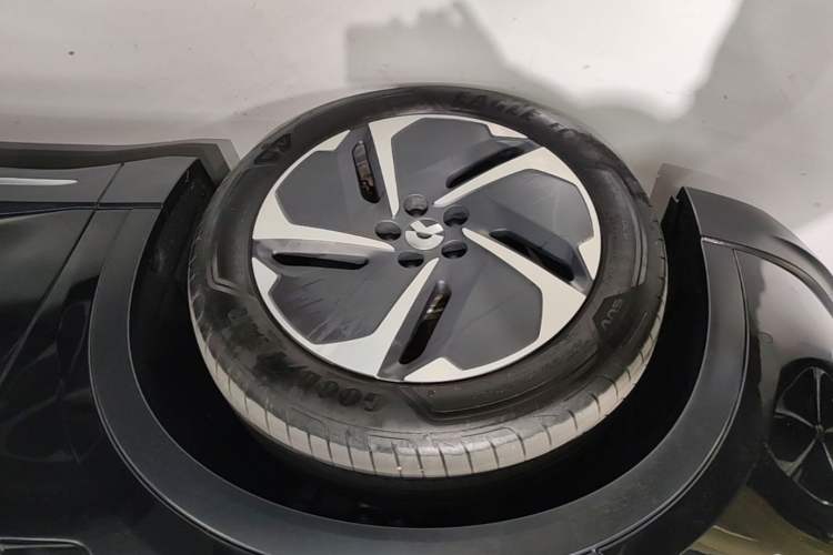 Used Nio ES6 2024 100kWh Left Front Wheel Hub