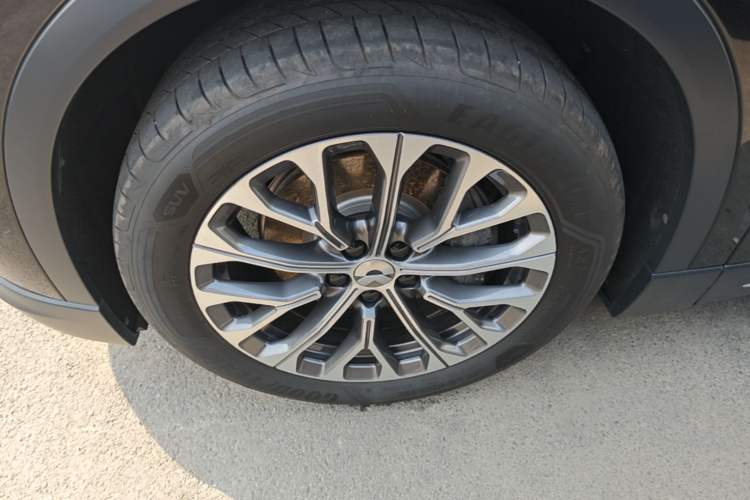 Used Nio ES6 2024 75 kWh Left Front Wheel Hub