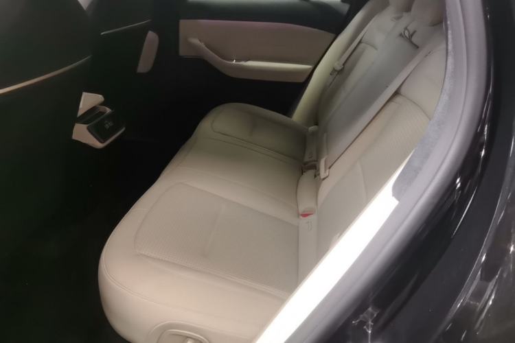 Used Nio ES6 2024 75 kWh Left Rear Seat