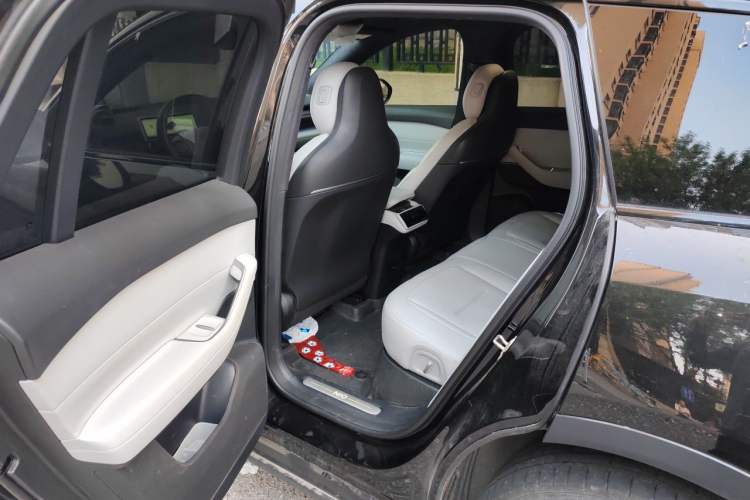 Used Nio ES6 2024 100kWh Left Rear Seat
