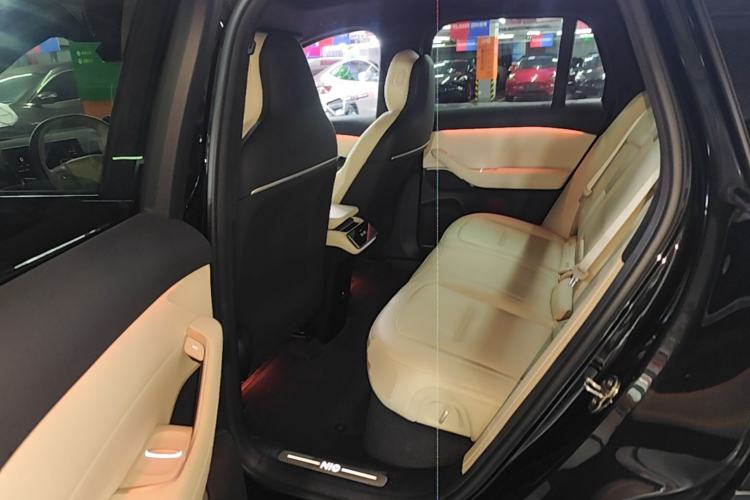 Used Nio ES6 2024 75 kWh Left Rear Seat