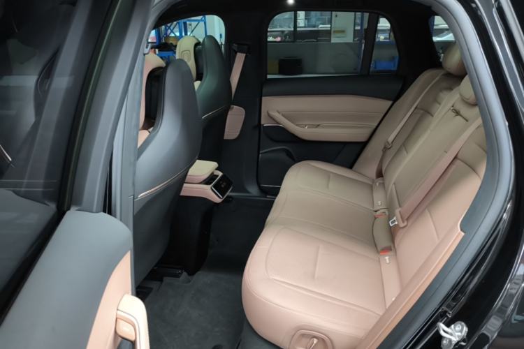 Used Nio ES6 2024 75 kWh Left Rear Seat