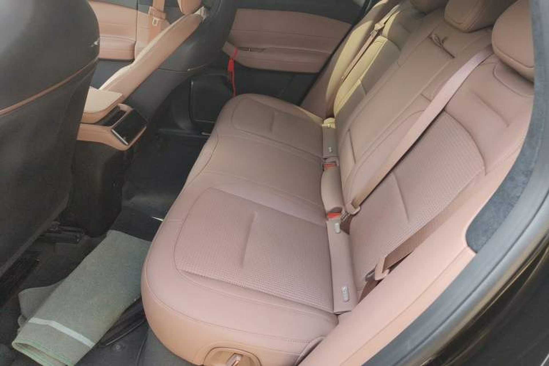Used Nio ES6 2024 75 kWh Left Rear Seat