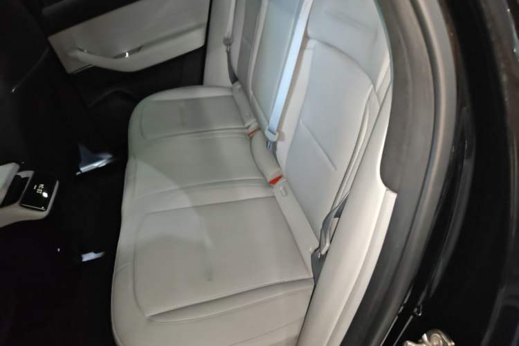 Used Nio ES6 2024 75 kWh Left Rear Seat