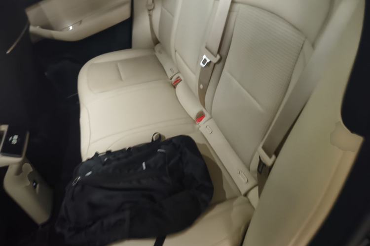 Used Nio ES6 2024 75 kWh Left Rear Seat