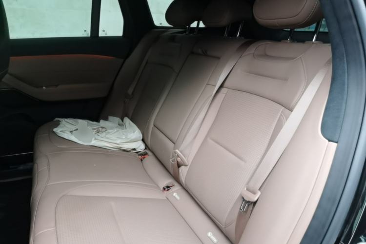 Used Nio ES6 2024 75 kWh Left Rear Seat
