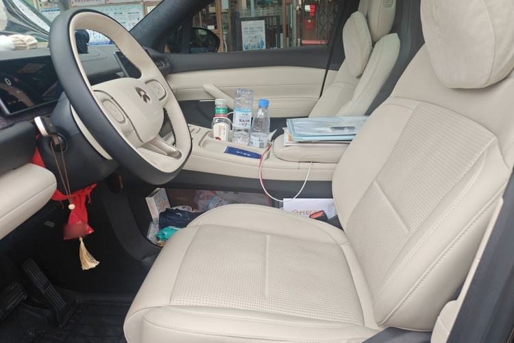 Used Nio ES6 2024 75 kWh Left Rear Seat