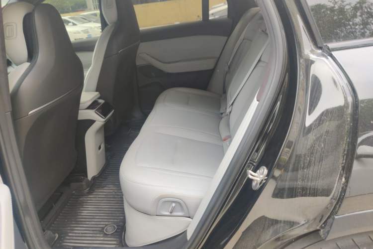 Used Nio ES6 2024 75 kWh Left Rear Seat