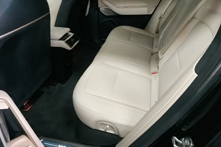 Used Nio ES6 2024 75 kWh Left Rear Seat
