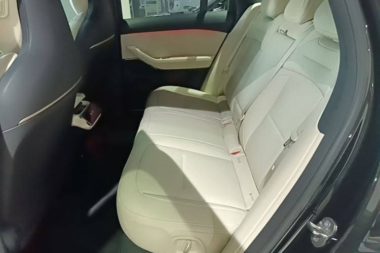 Used Nio ES6 2024 75 kWh Left Rear Seat
