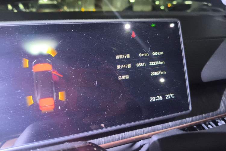 Used Nio ES6 2024 75 kWh Odometer Close Up