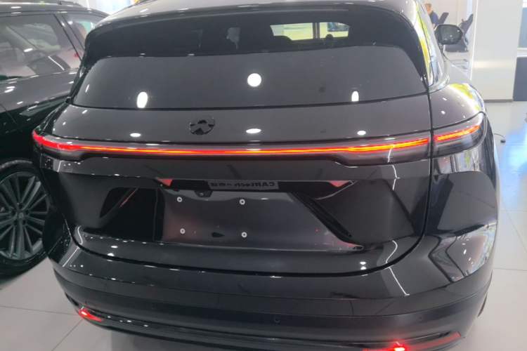 Used Nio ES6 2024 75 kWh Rear