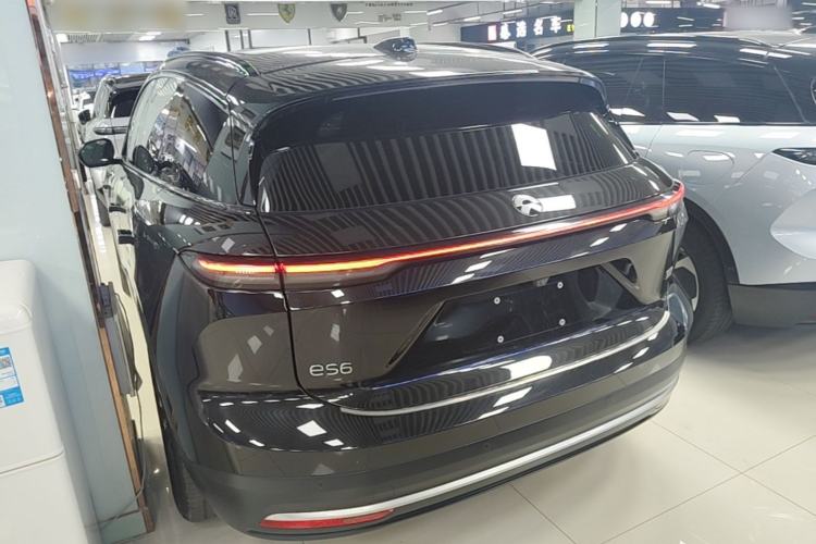 Used Nio ES6 2024 75 kWh Rear Left 45 Deg