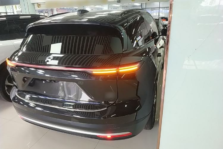 Used Nio ES6 2024 75 kWh Rear Right 45 Deg