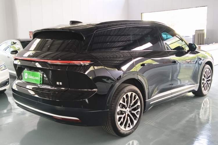 Used Nio ES6 2024 75 kWh Rear Right 45 Deg