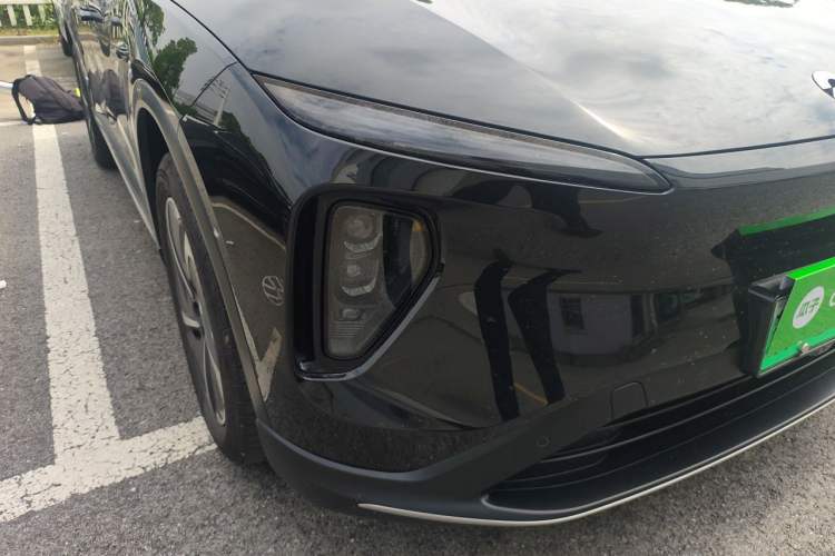 Used Nio ES6 2024 75 kWh Right Front Headlight