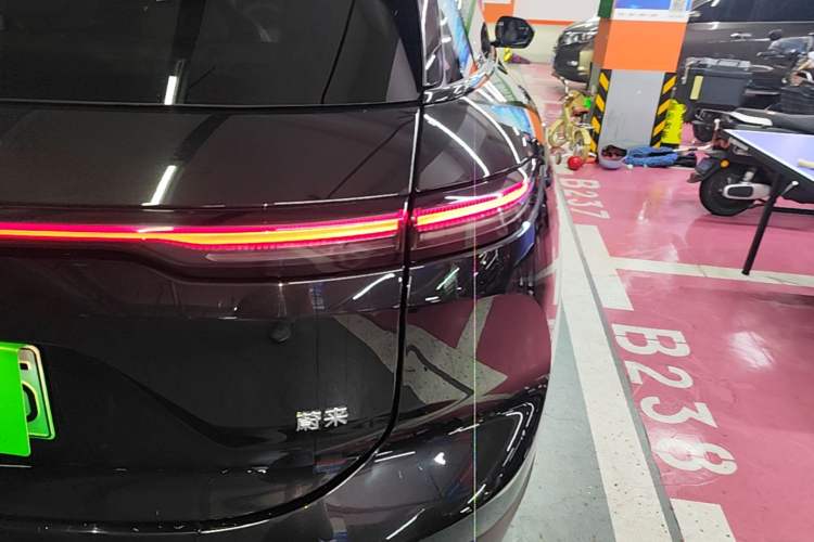 Used Nio ES6 2024 75 kWh Right Rear Taillight