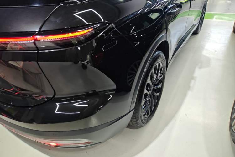 Used Nio ES6 2024 75 kWh Right Rear Taillight