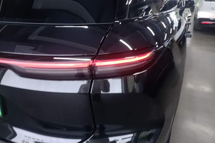 Used Nio ES6 2024 75 kWh Right Rear Taillight