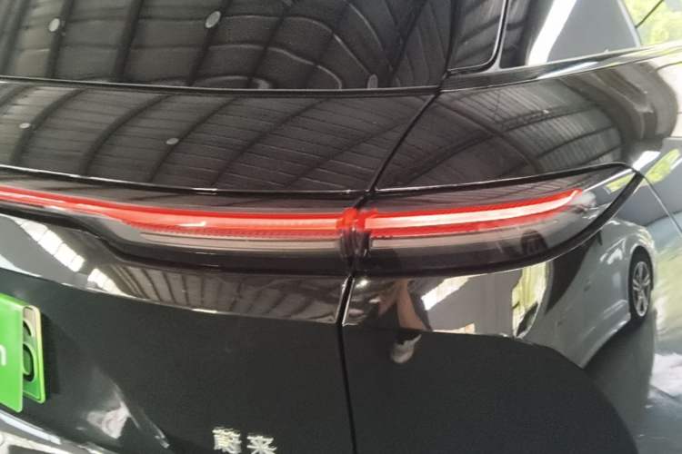 Used Nio ES6 2024 75 kWh Right Rear Taillight