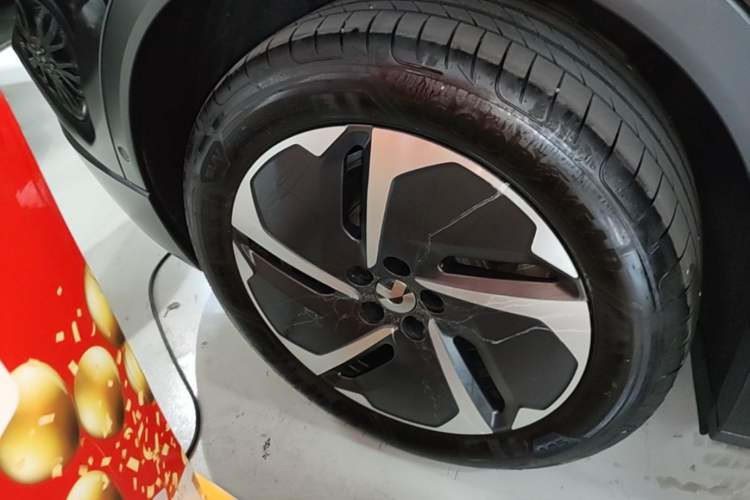 Used Nio ES6 2024 100kWh Right Rear Wheel Hub