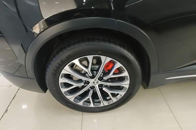 Used Nio ES6 2024 75 kWh Right Rear Wheel Hub