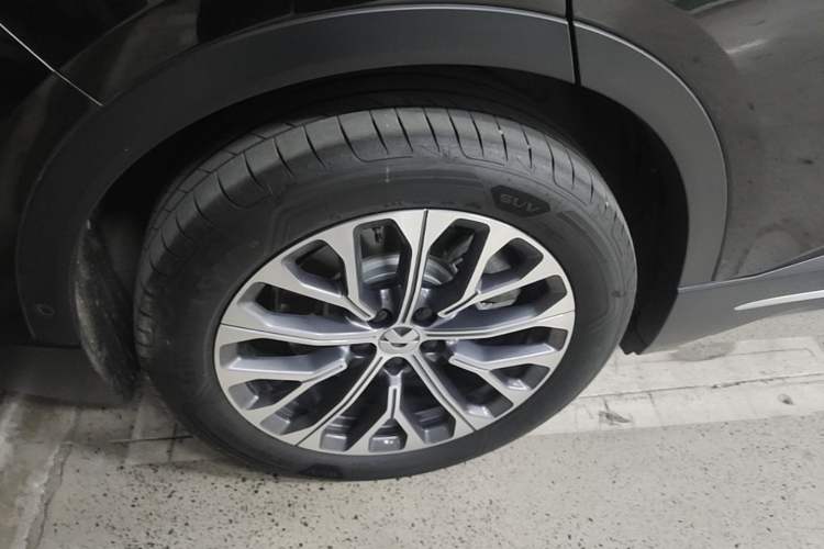 Used Nio ES6 2024 75 kWh Right Rear Wheel Hub