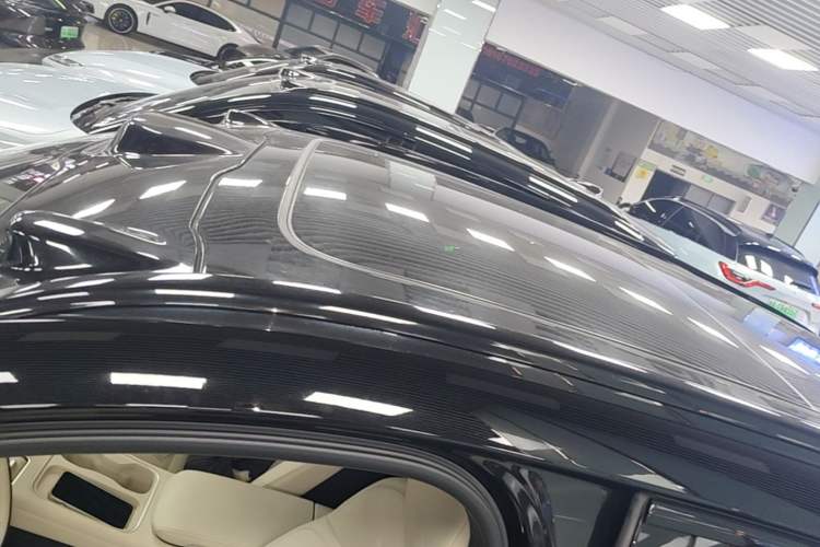 Used Nio ES6 2024 75 kWh Roof