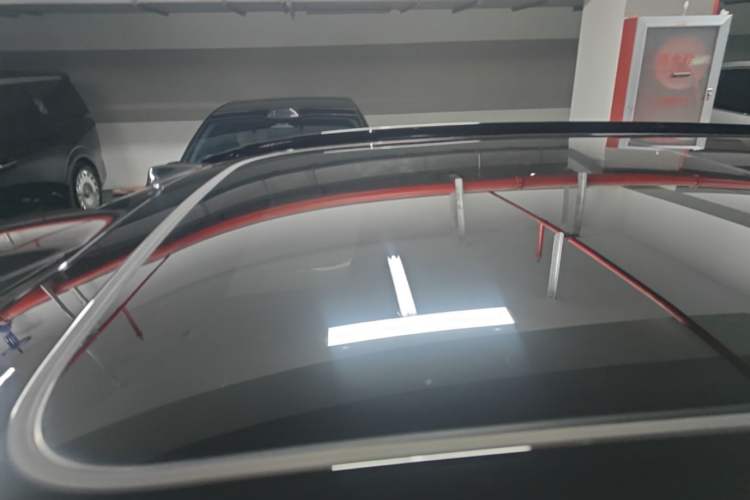 Used Nio ES6 2024 75 kWh Roof