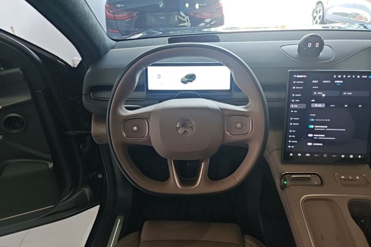 Used Nio ES6 2024 75 kWh Steering Wheel