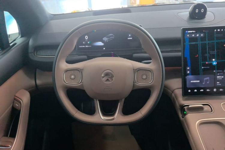 Used Nio ES6 2024 75 kWh Steering Wheel