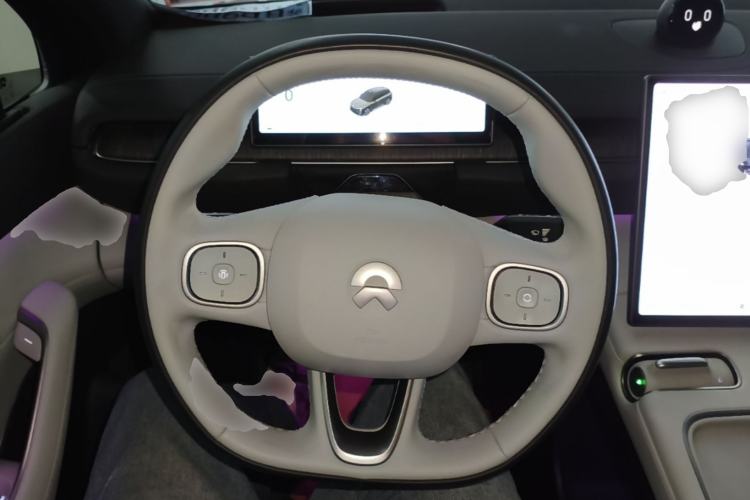 Used Nio ES6 2024 75 kWh Steering Wheel