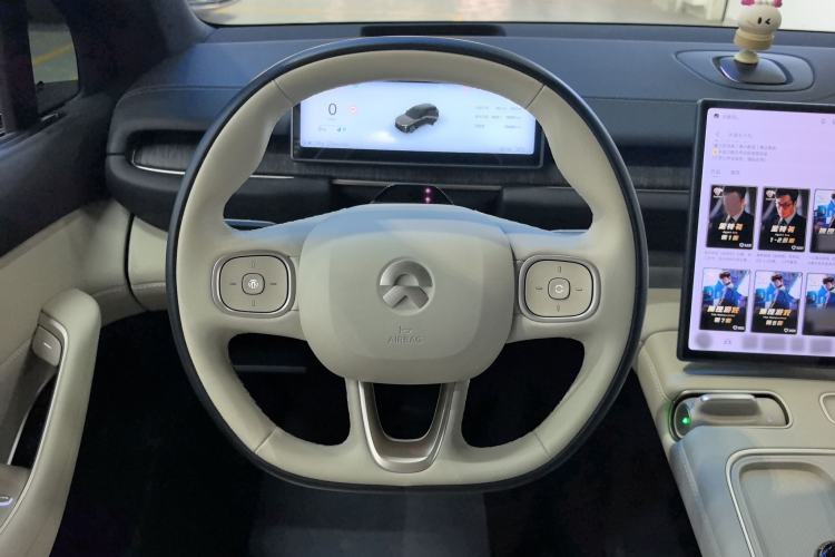 Used Nio ES6 2024 75 kWh Steering Wheel