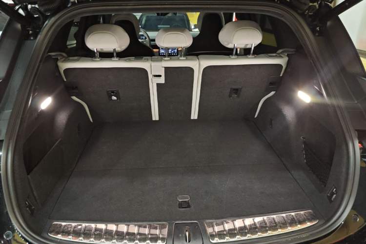 Used Nio ES6 2024 75 kWh Trunk