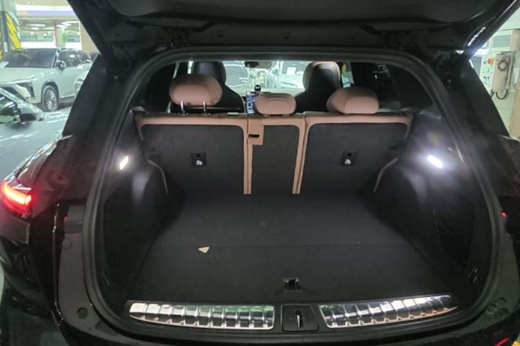 Used Nio ES6 2024 75 kWh Trunk