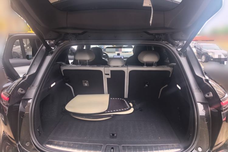 Used Nio ES6 2024 75 kWh Trunk