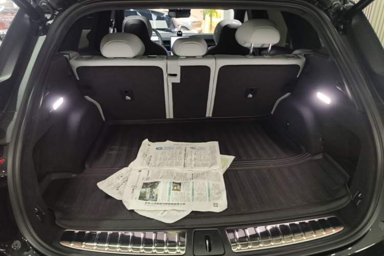 Used Nio ES6 2024 75 kWh Trunk