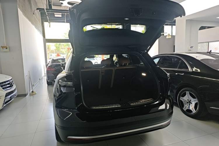 Used Nio ES6 2024 75 kWh Trunk