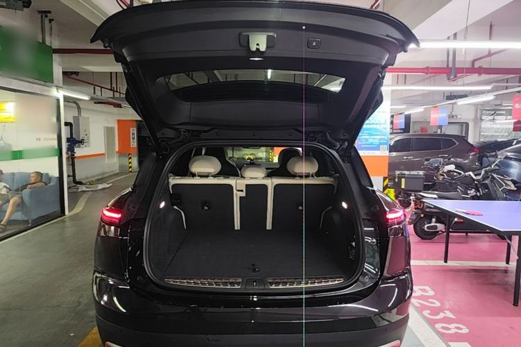 Used Nio ES6 2024 75 kWh Trunk