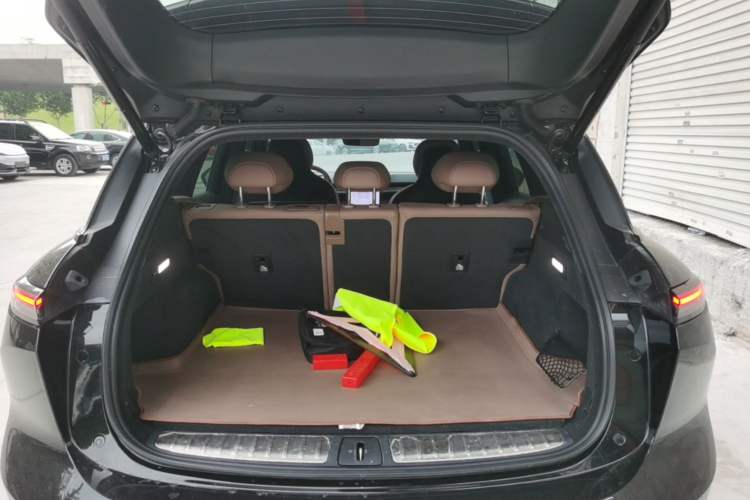 Used Nio ES6 2024 75 kWh Trunk