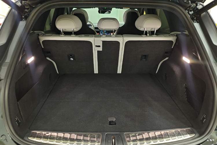 Used Nio ES6 2024 75 kWh Trunk