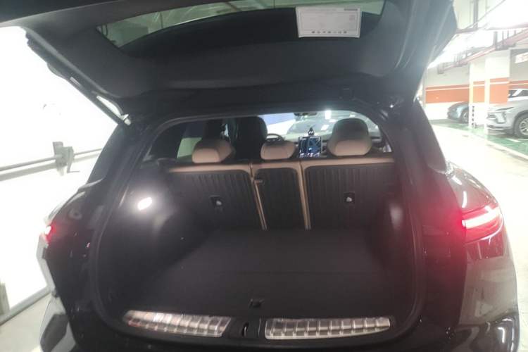 Used Nio ES6 2024 75 kWh Trunk