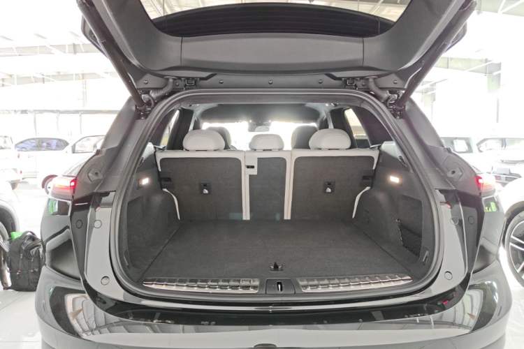 Used Nio ES6 2024 75 kWh Trunk