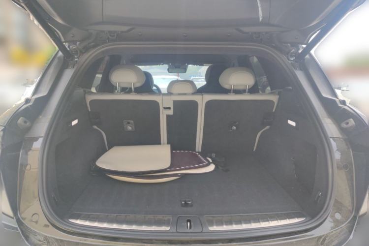 Used Nio ES6 2024 75 kWh Trunk