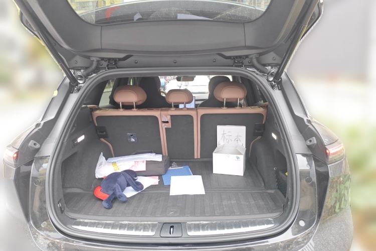 Used Nio ES6 2024 75 kWh Trunk