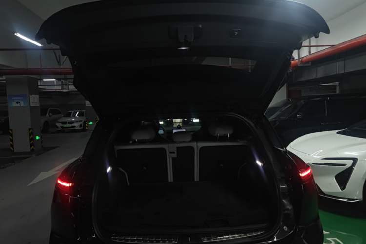 Used Nio ES6 2024 75 kWh Trunk