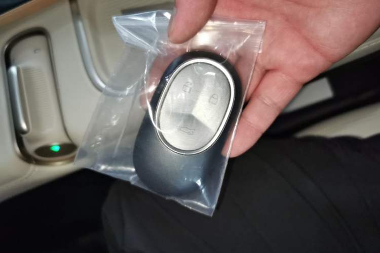 Used Nio ES6 2024 75 kWh Vehicle Key