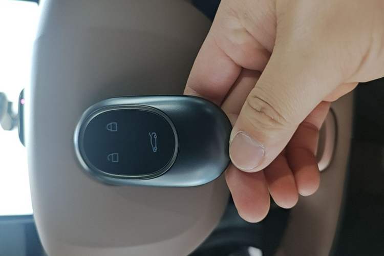 Used Nio ES6 2024 75 kWh Vehicle Key