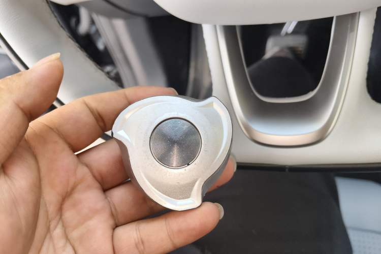 Used Nio ES6 2024 75 kWh Vehicle Key